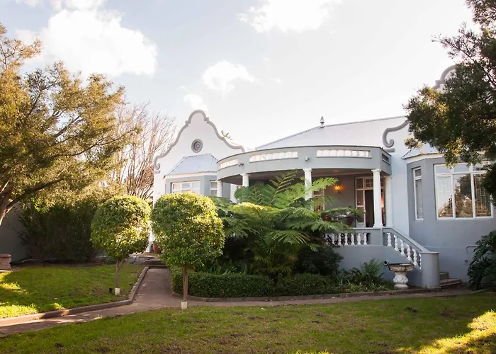 6 On Kloof Guest House
